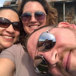 Meet your Posher, Gena